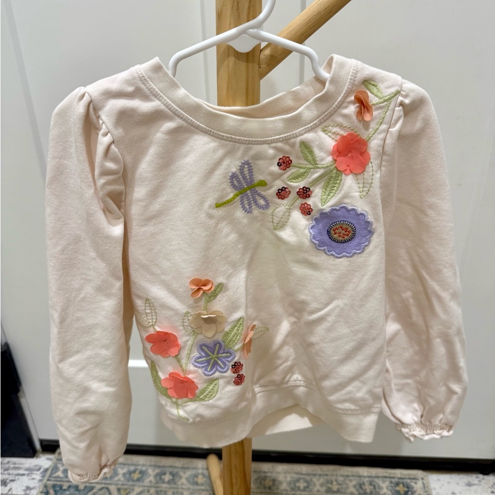 Peek Kids 3D Floral Cream Sweatshirt Size 3T